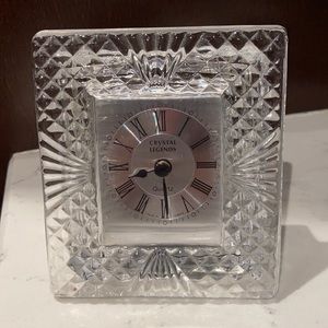 Crystal table clock working perfectly